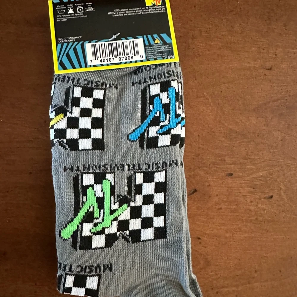 🌵3/$15 MTV novelty crew socks (see description)